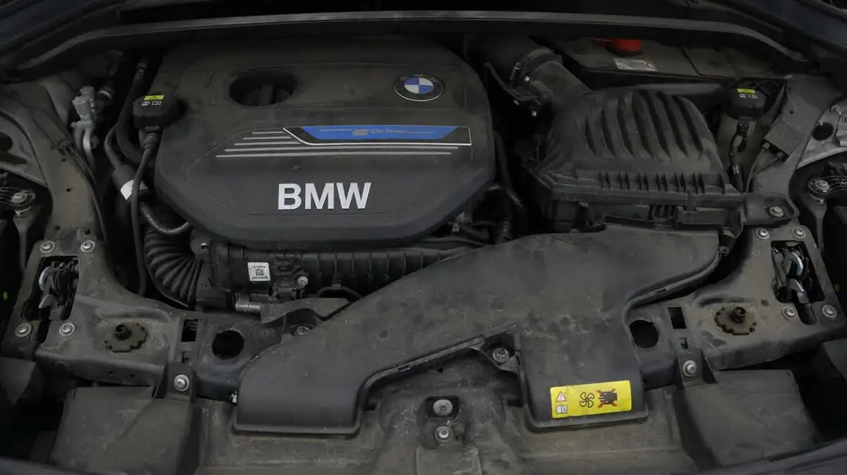 2020-bmw-x1-15-xdrive-25e-phev-m-sport-big-18