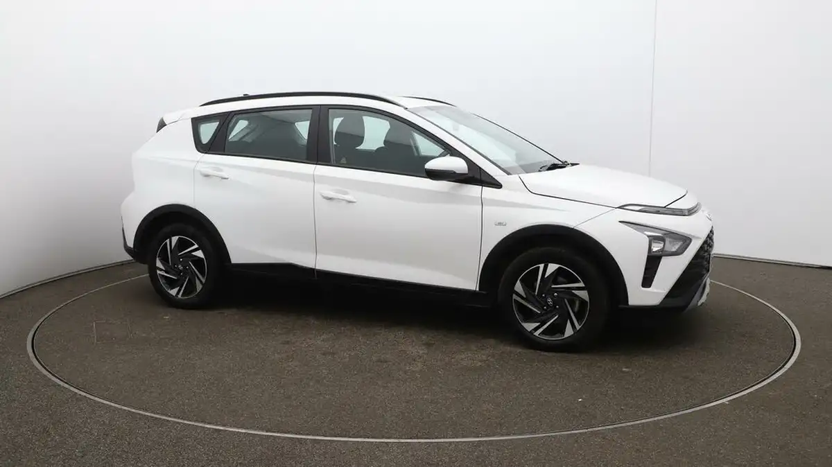 2023-hyundai-bayon-10-t-gdi-se-connect-big-41