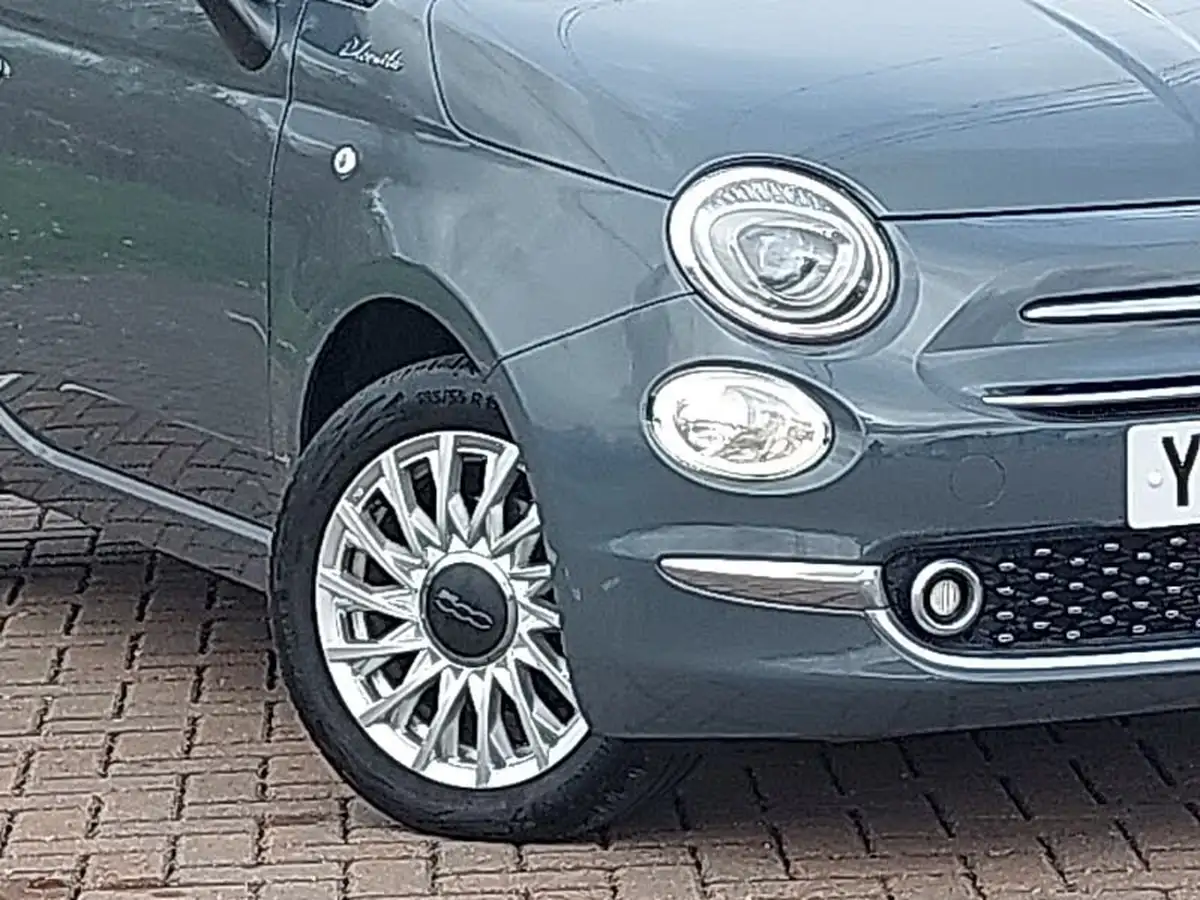 2022-fiat-500-10-dolcevita-big-8