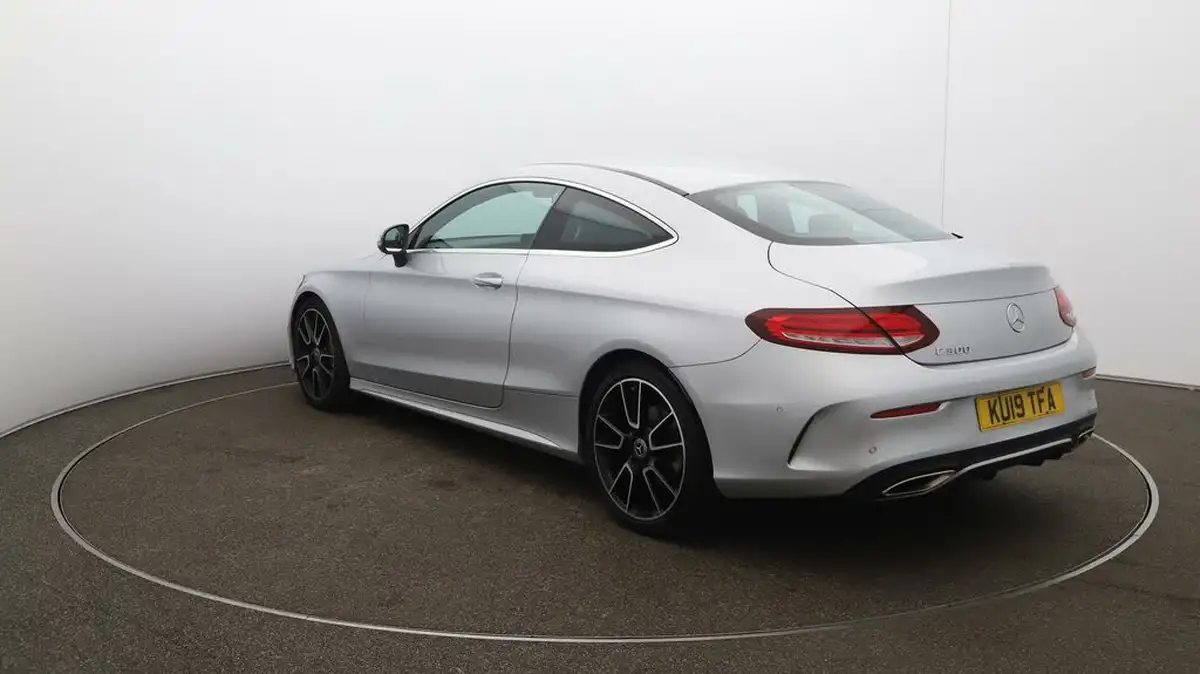 2019-mercedes-benz-c-class-20-c300-amg-line-premium-coupe-2d-big-55