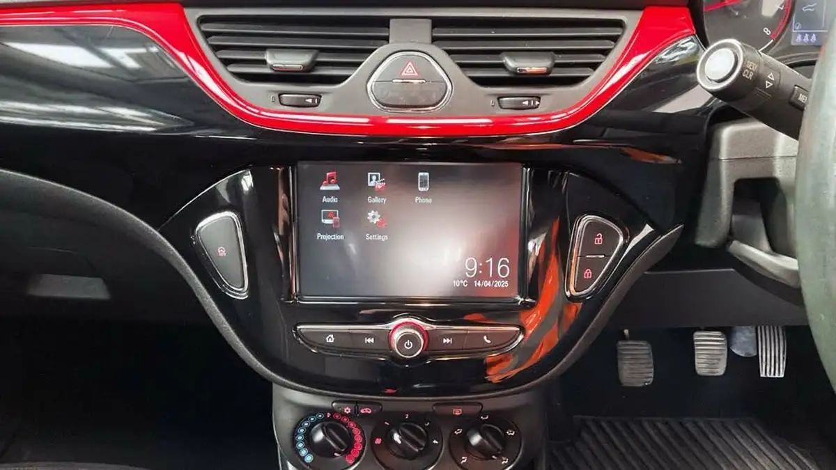 2017-dacia-sandero-09-tce-laureate-big-5