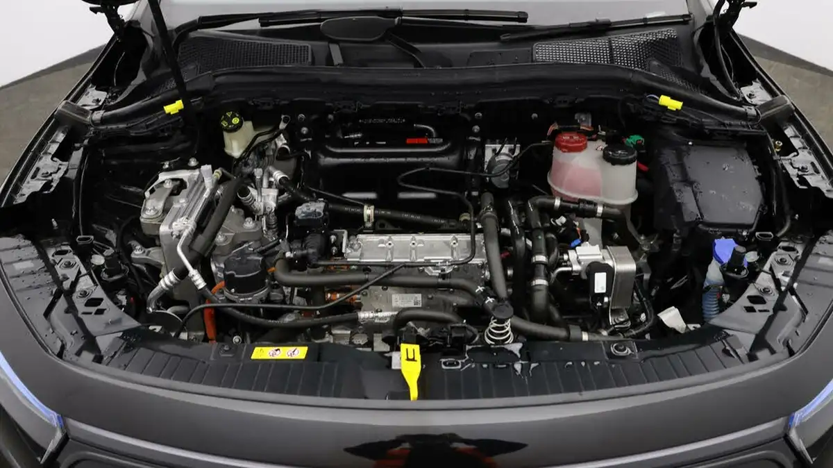 2023-mercedes-benz-eqa-e-eqa-250-amg-line-big-18