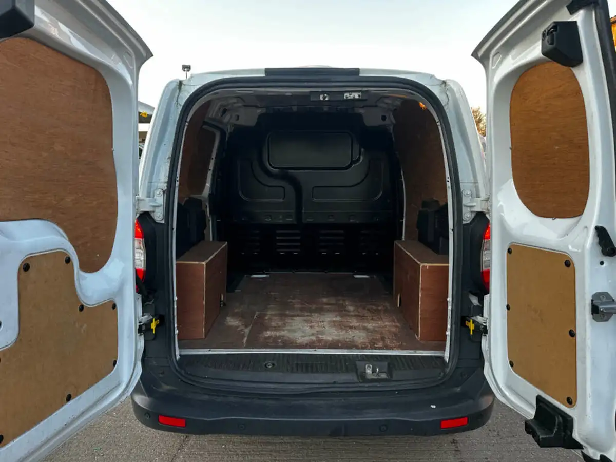 2016-ford-transit-courier-15tdci-trend-panel-1498cc-big-6