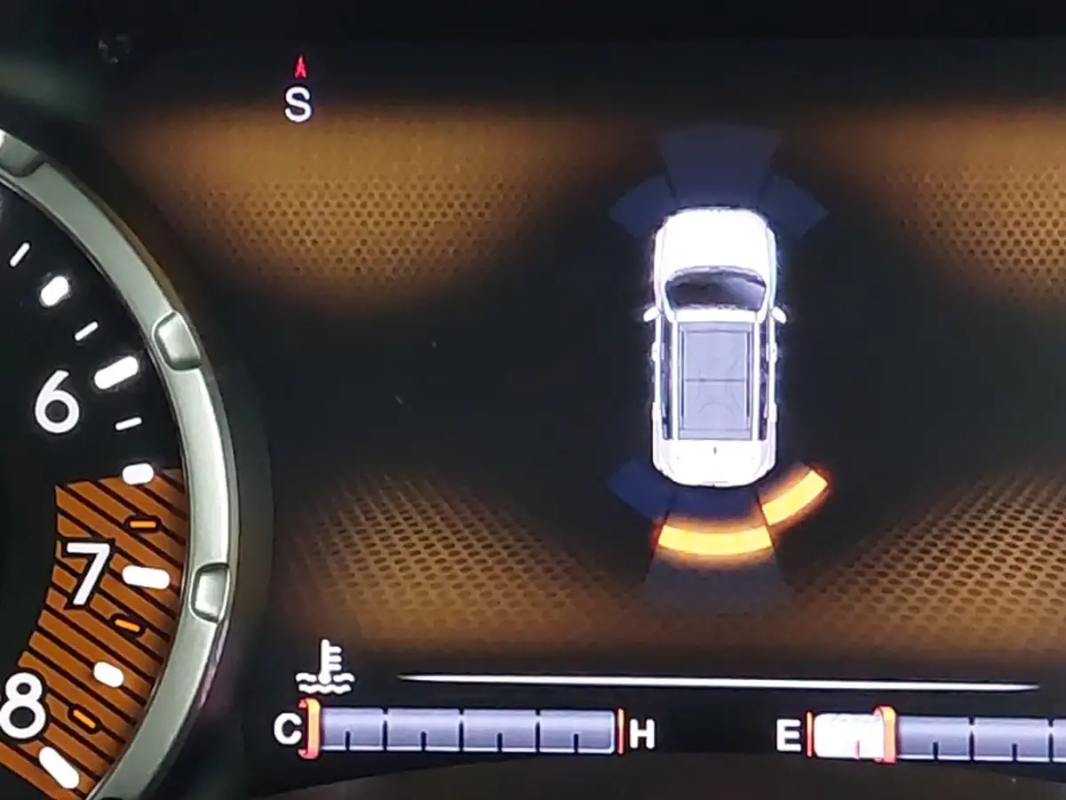 2024-cupra-born-e-v1-204ps-58kwh-big-11