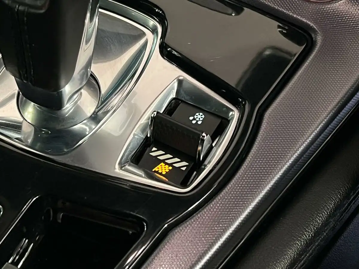 2018-jaguar-f-type-30-v6-sc-r-dynamic-380ps-ss-coupe-big-46
