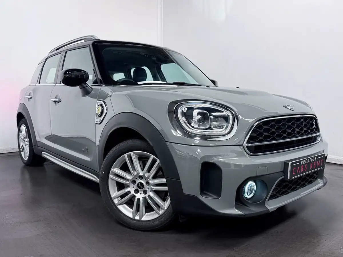 2021-mini-countryman-15-cooper-s-e-phev-exclusive-big-14