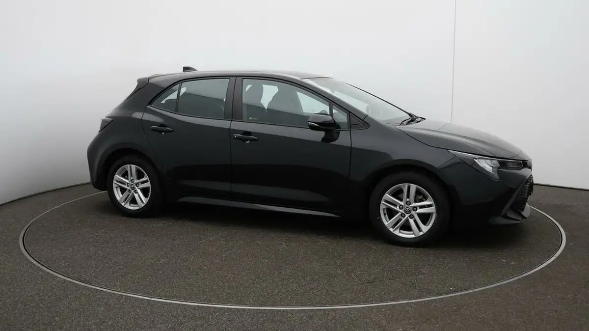 2022-toyota-corolla-18-vvt-i-icon-120bhp-trk-hatchback-5d-big-39