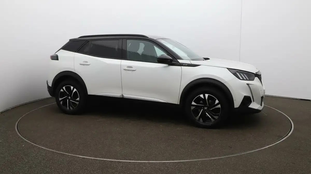 2022-peugeot-2008-suv-12-puretech-gt-big-36