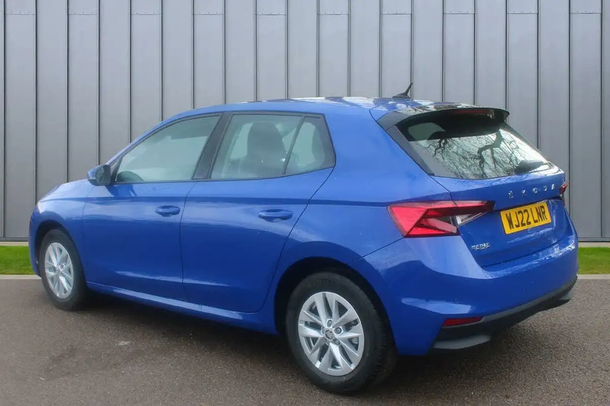 2022-skoda-fabia-10-tsi-se-comfort-109ps-big-4