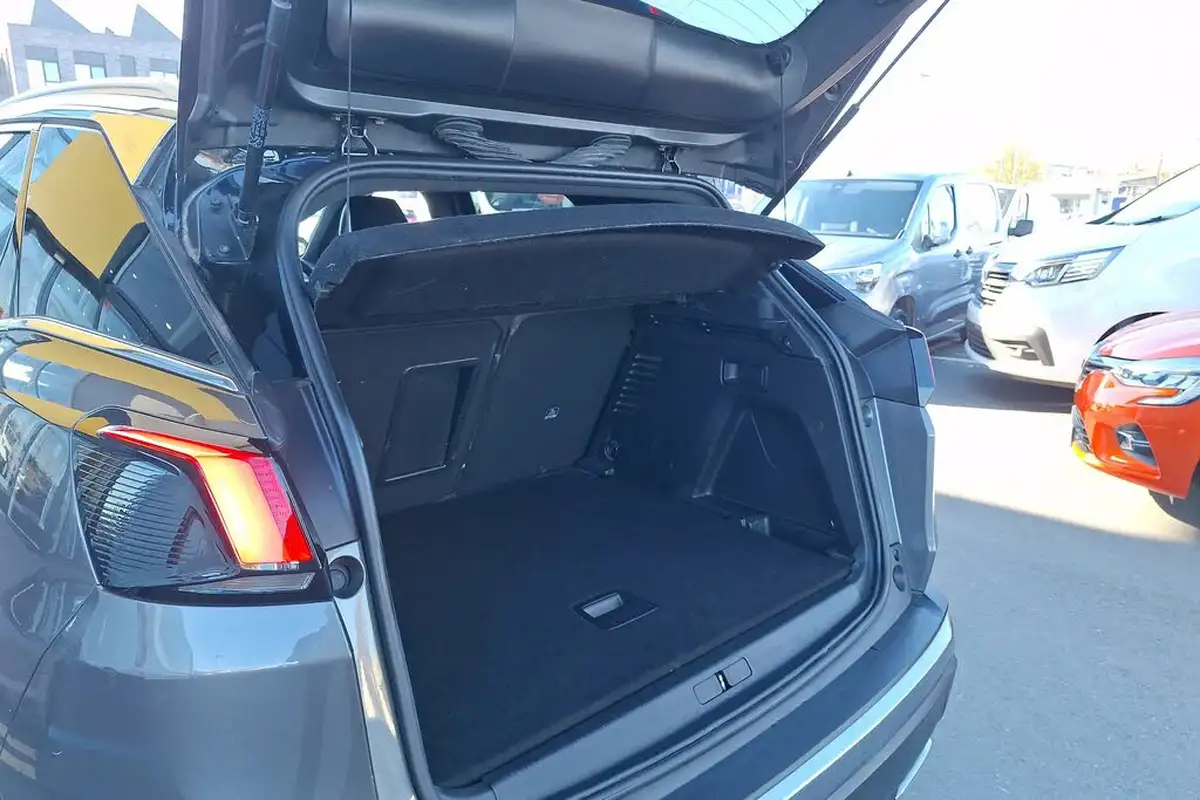 2020-peugeot-3008-suv-15-bluehdi-gt-line-big-16