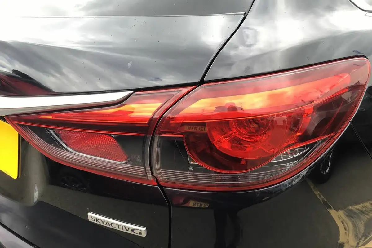 2021-mazda-mazda6-20-skyactiv-g-sport-tourer-5d-big-32