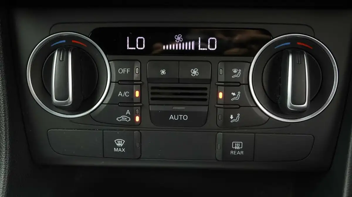 2018-audi-q3-14-tfsi-s-line-edition-tronic-big-11