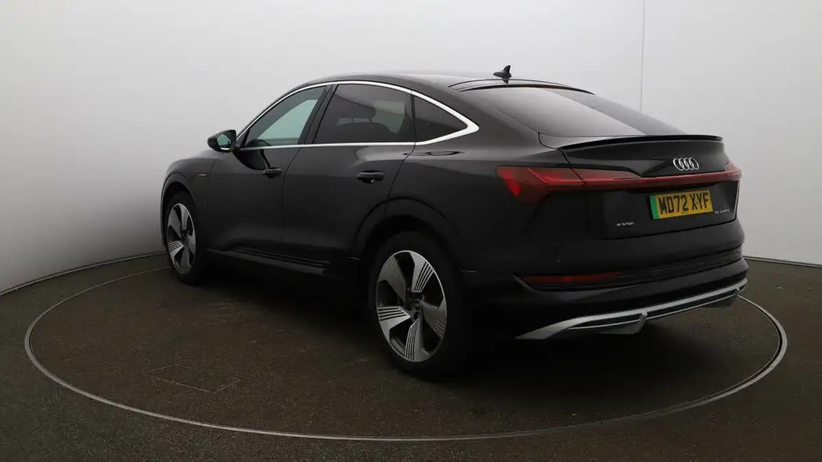2023-audi-e-tron-55e-s-line-sportback-big-55