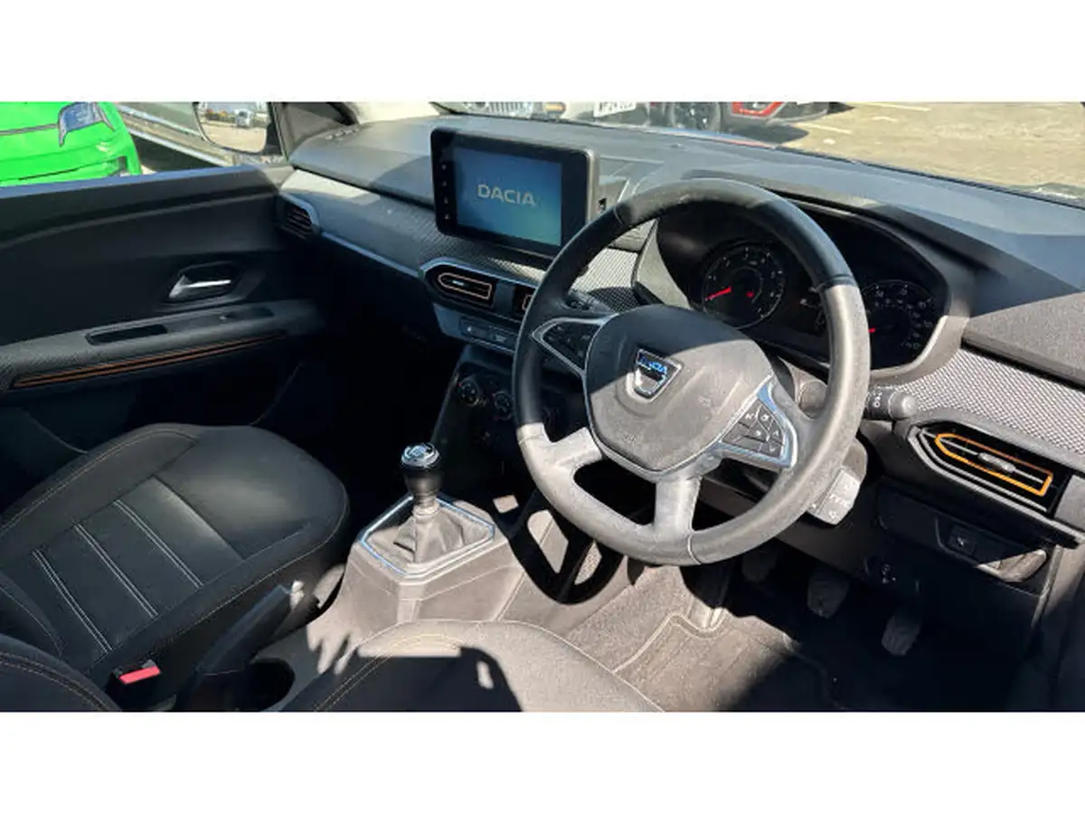 2022-dacia-sandero-stepway-10-tce-comfort-90bhp-big-10