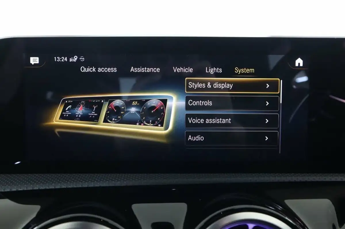 2019-mercedes-benz-a-class-20-a250-amg-line-premium-plus-hatchback-5d-big-54