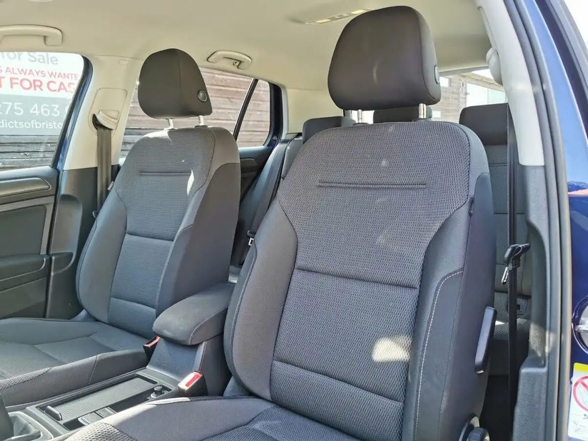 2018-volkswagen-golf-14-tsi-se-hatchback-5d-big-18