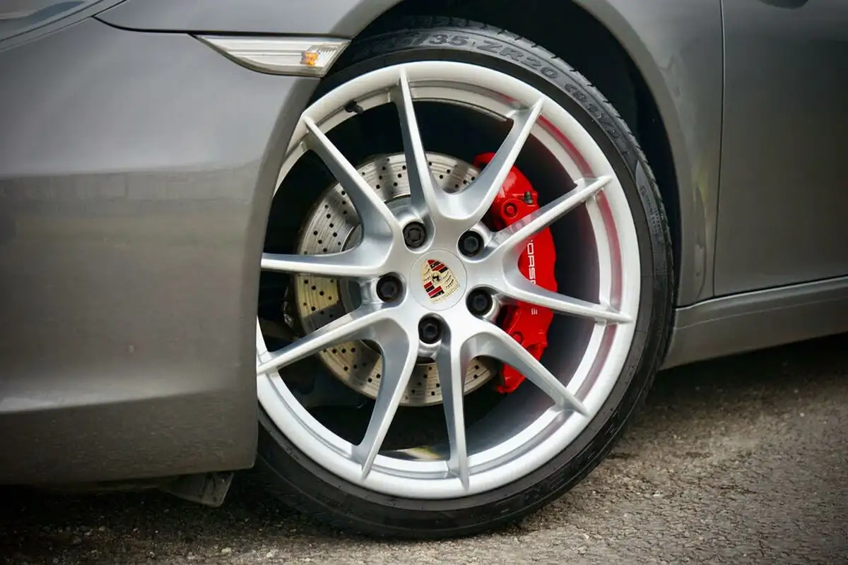 2012-porsche-911-38-carrera-s-400bhp-coupe-pdk-big-26