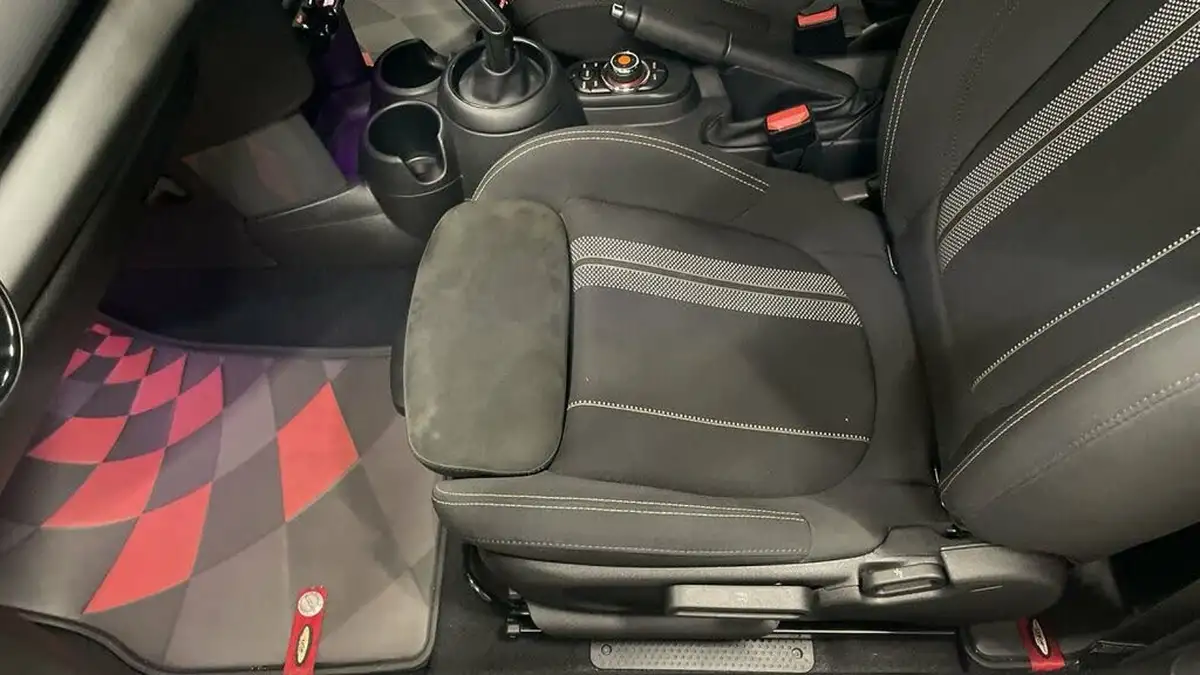 2019-mini-cooper-15-cooper-sport-hatchback-3d-auto-big-16
