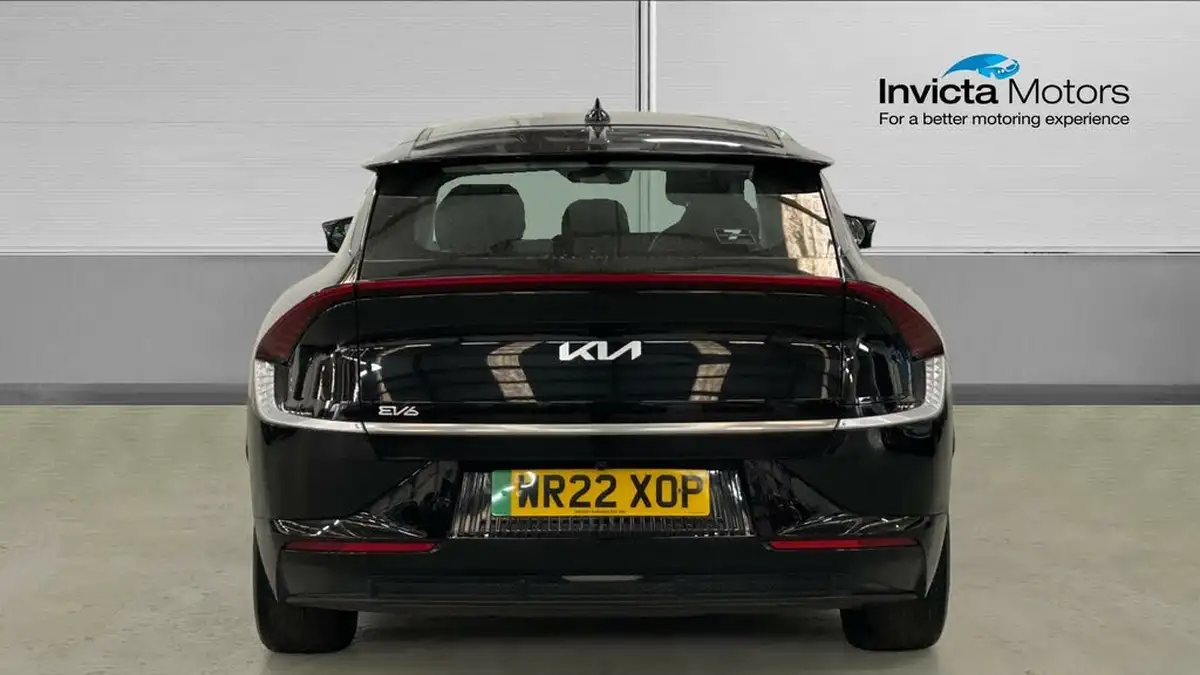2022-kia-ev6-e-air-big-3