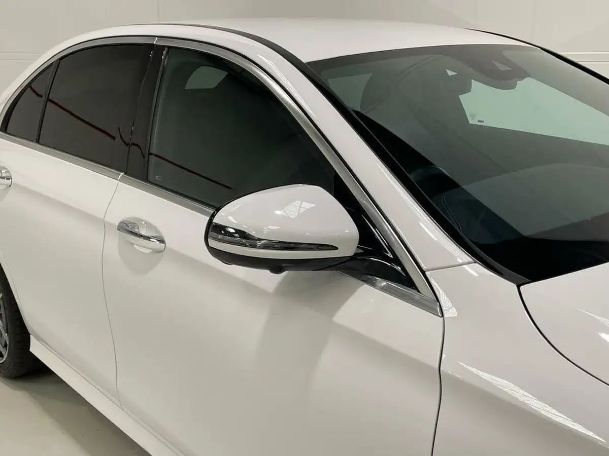 2021-mercedes-benz-e-class-20d-e220d-amg-line-premium-saloon-4d-big-38