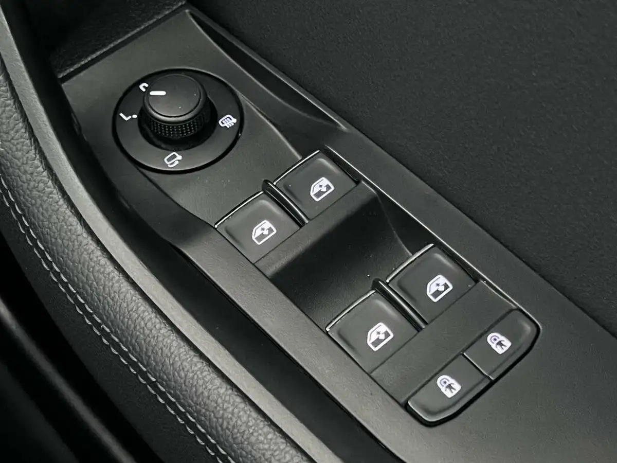 2019-skoda-superb-20-tsi-se-l-hatchback-big-36