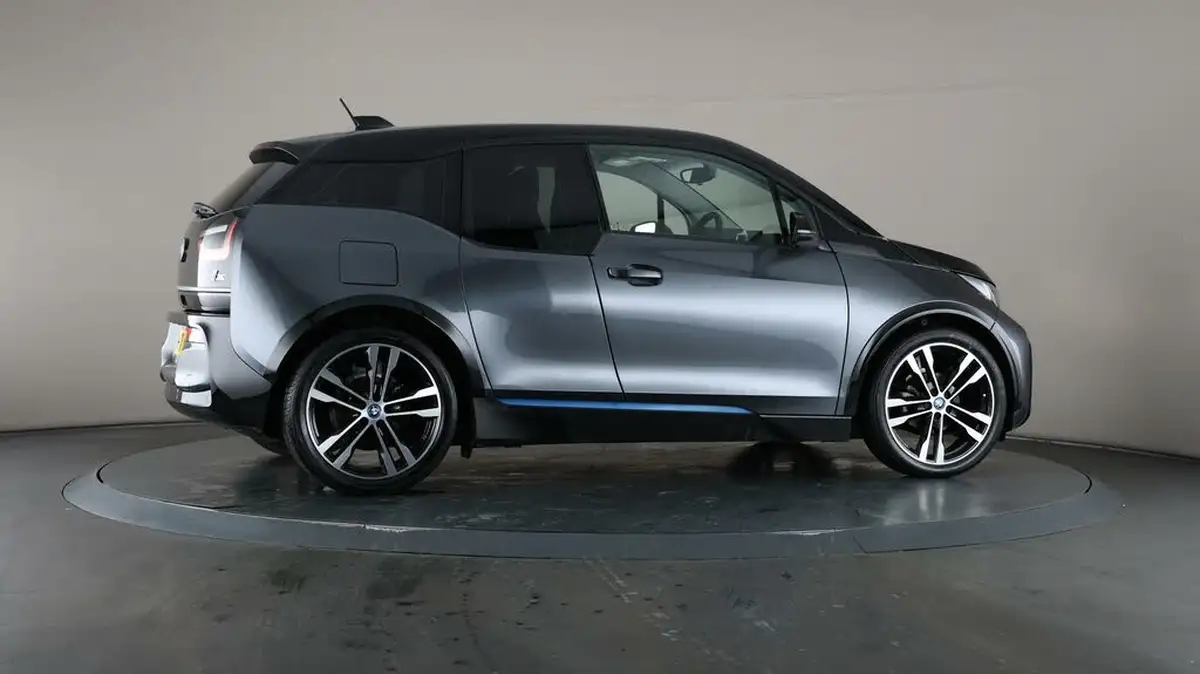 2022-bmw-i3-e-120-ah-s-big-52