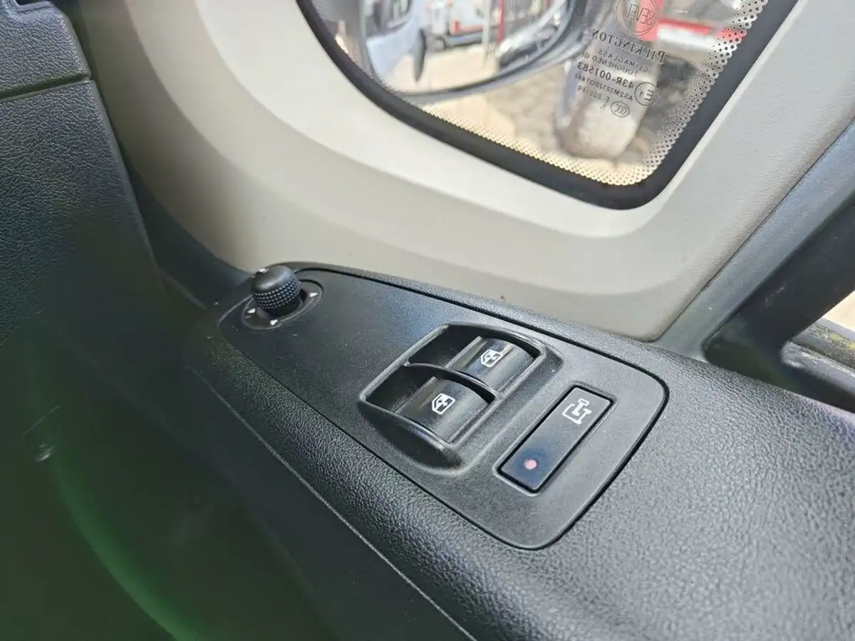 2018-citroen-relay-20bluehdi-35-l3h2-enterprise-130eu6-big-14