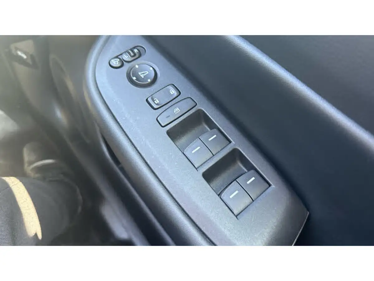 2021-honda-jazz-15-i-mmd-ex-107ps-big-24