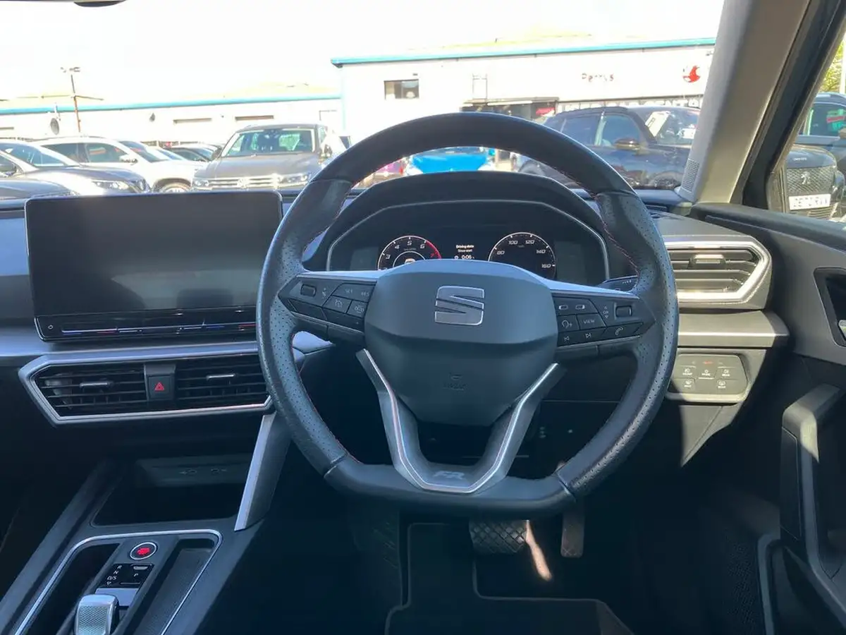 2022-seat-leon-15-etsi-fr-estate-big-14