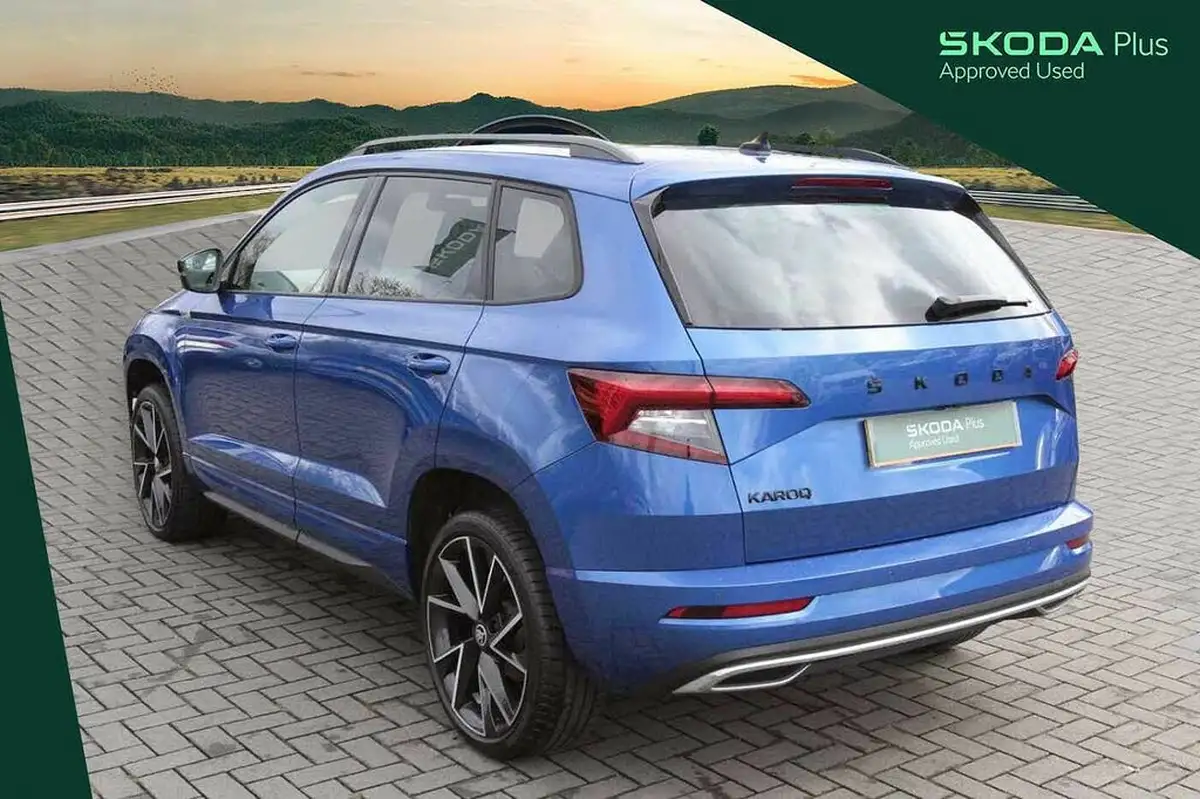 2022-skoda-karoq-15-tsi-sportline-dsg-big-2