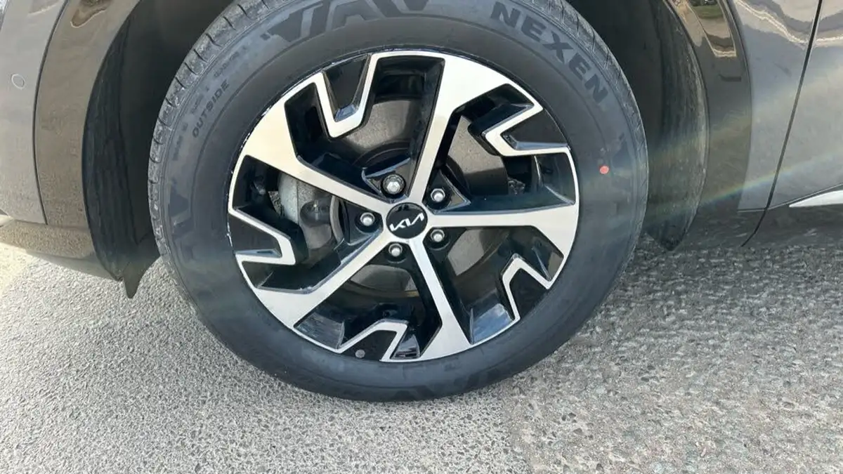 2022-kia-sportage-16-t-gdi-4-226bhp-hev-auto-big-35