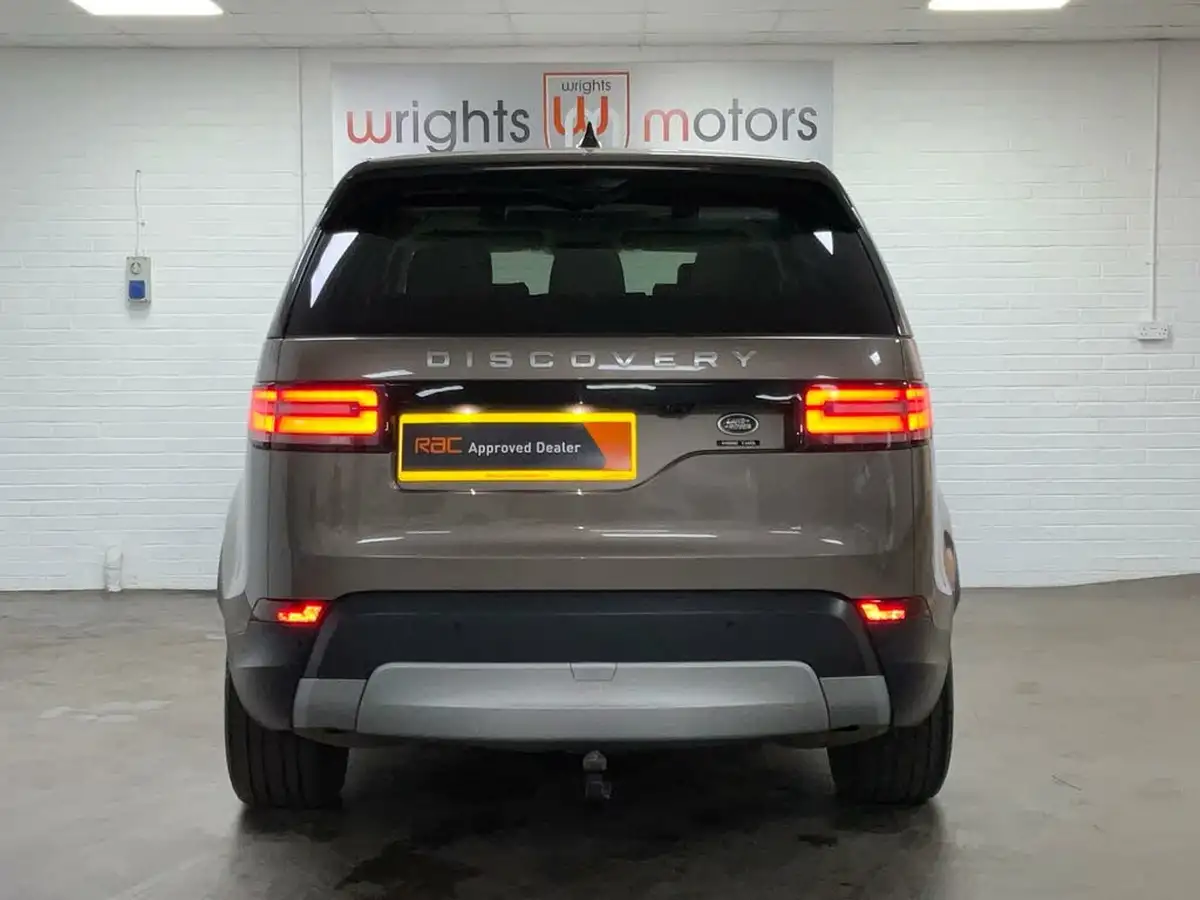 2017-land-rover-discovery-30td6-hse-luxury-big-12