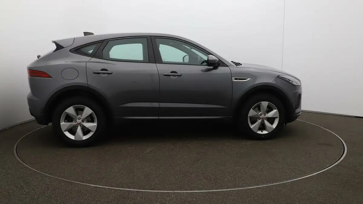 2020-jaguar-e-pace-20-i4d-r-dynamic-s-150ps-awd-auto-big-44