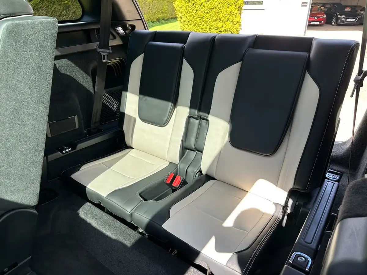2020-land-rover-discovery-sport-20-d180-r-dynamic-se-big-20