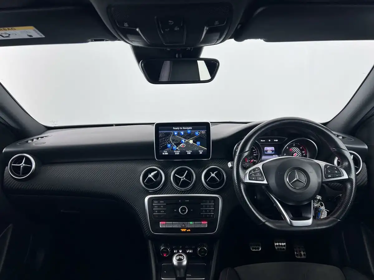 2016-mercedes-benz-a-class-21d-a200d-amg-line-136ps-premiumss-big-15