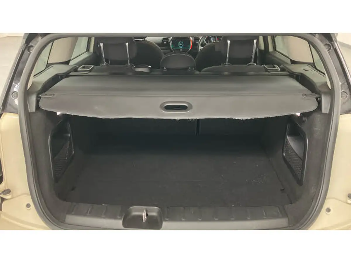 2020-mini-clubman-15-cooper-classic-big-28