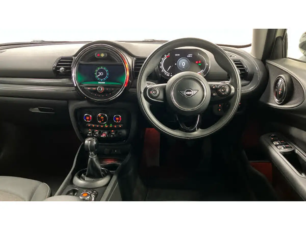 2020-mini-clubman-15-cooper-classic-big-4