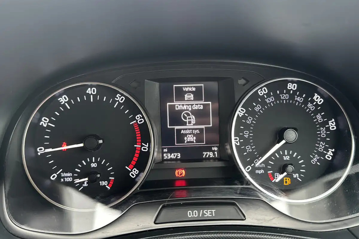 2016-skoda-fabia-12-tsi-se-l-109ps-hatchback-big-12