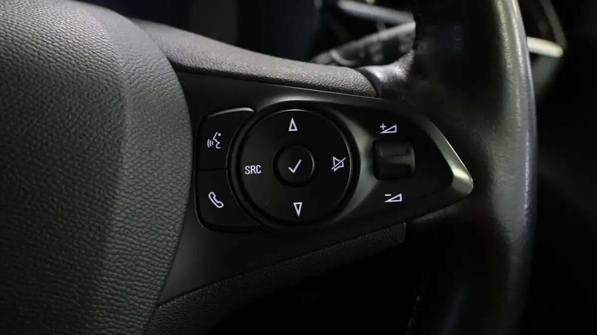 2020-vauxhall-corsa-15-turbo-d-elite-nav-premium-big-22