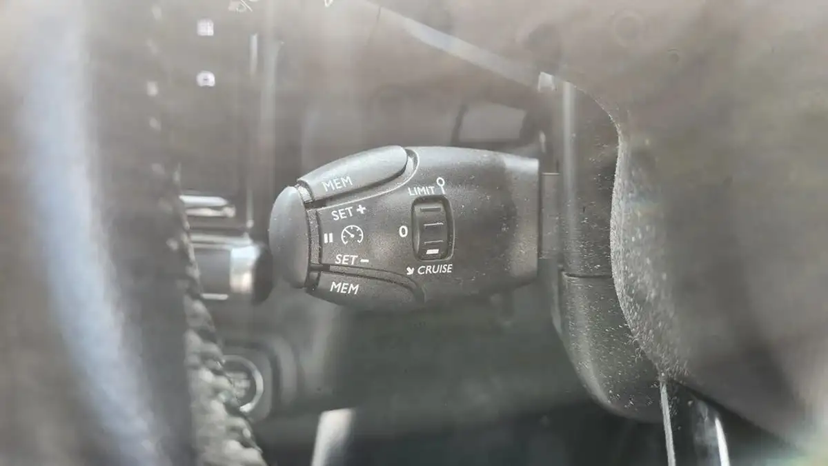 2019-citroen-c3-aircross-12-puretech-flair-110ps-ss-big-24
