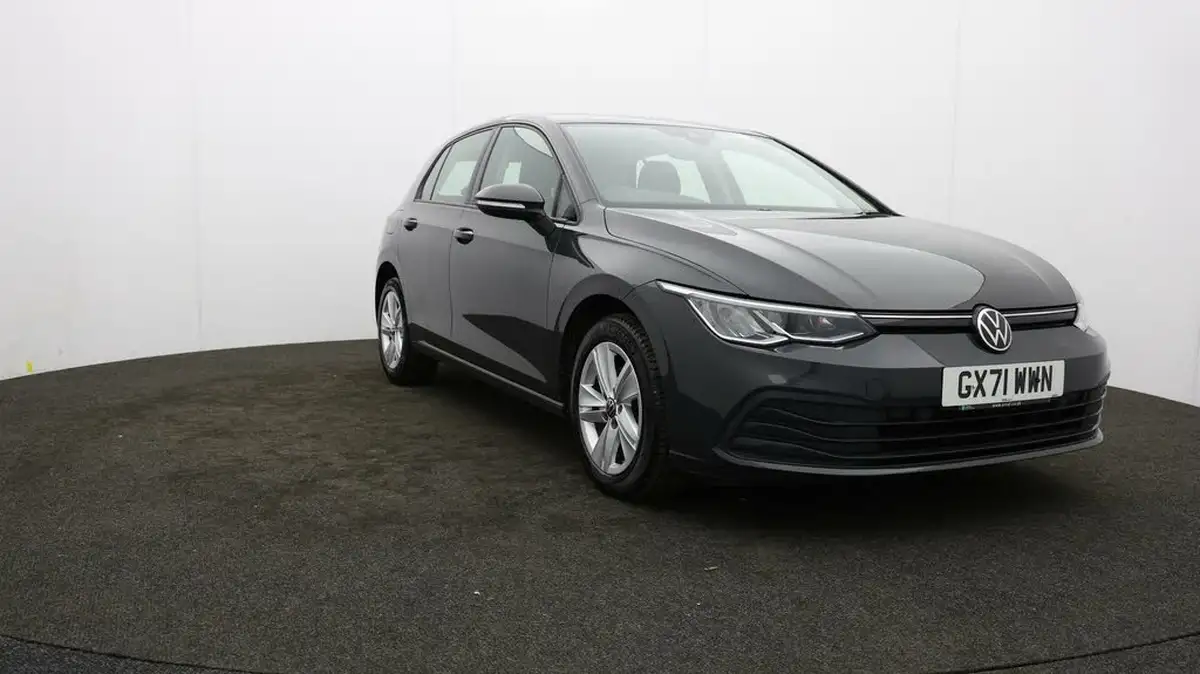 2021-volkswagen-golf-20tdi-life-hatchback-big-41