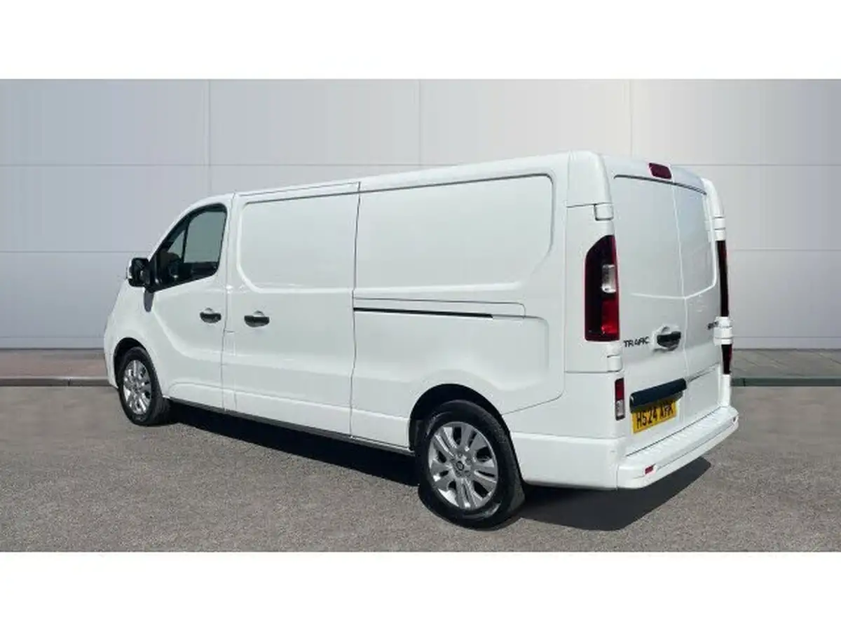 2024-renault-trafic-20dci-ll30-130-extra-big-1