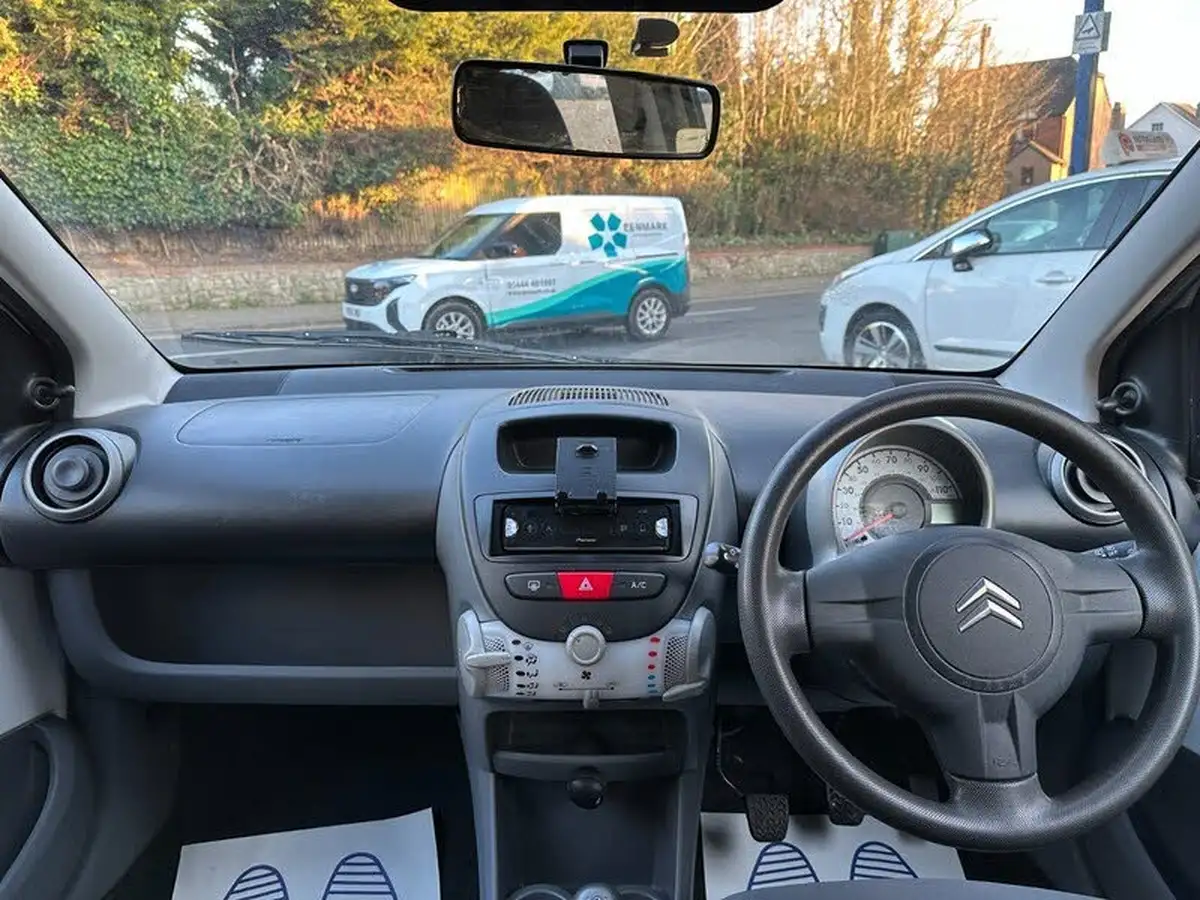 2011-citroen-c1-10-vtr-68-5d-big-18