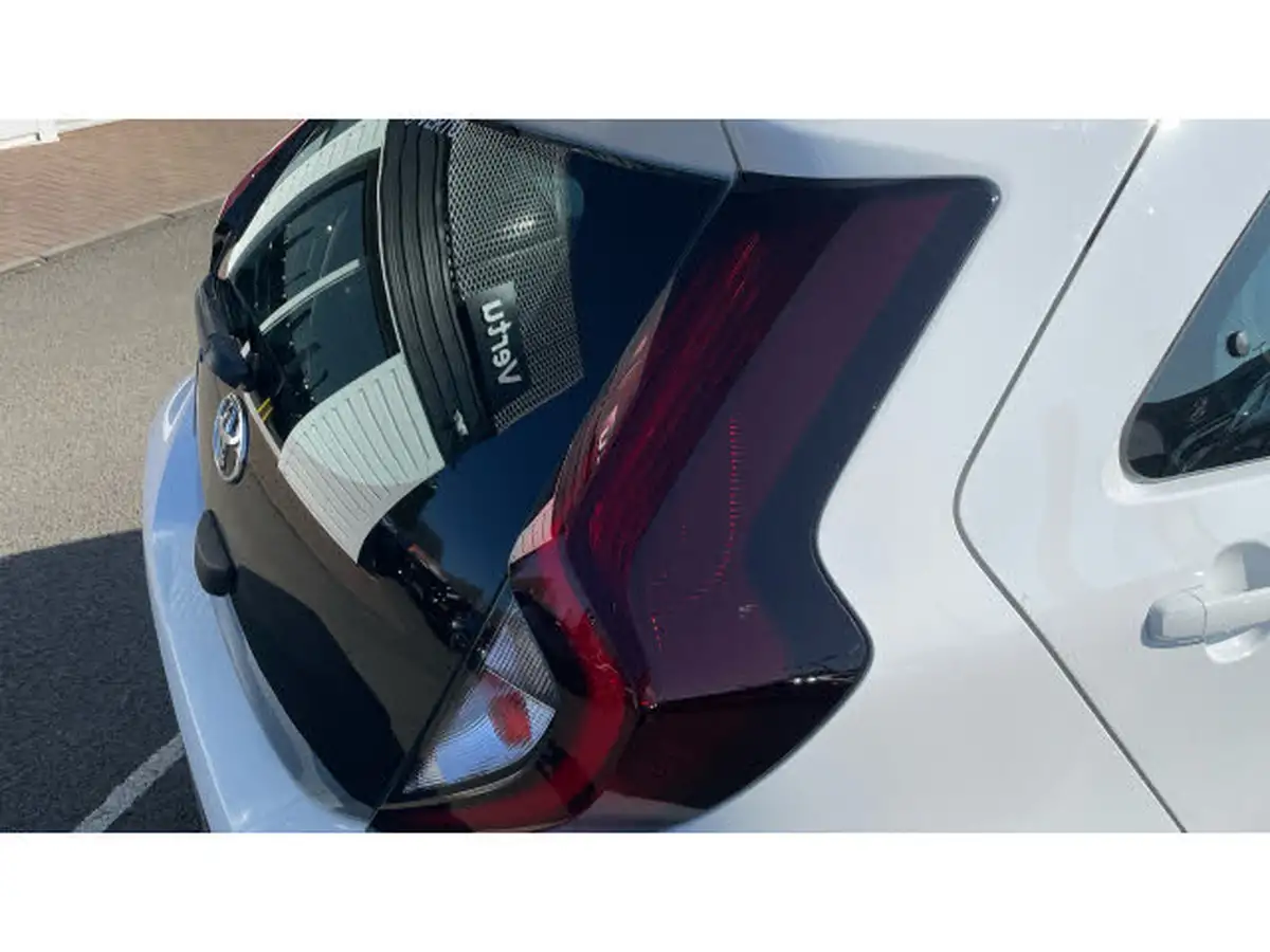 2023-toyota-aygo-x-10-vvt-i-pure-big-19