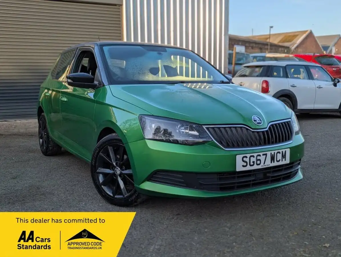 2017-skoda-fabia-10-tsi-colour-edition-big-2
