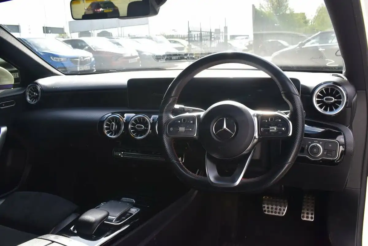 2018-mercedes-benz-a-class-15d-a180d-amg-line-116ps-premiumss-hatchback-5d-7g-dct-big-13