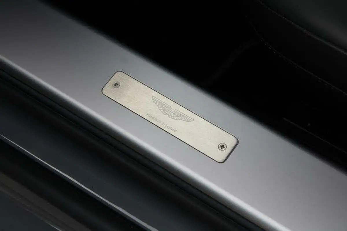 2016-aston-martin-vantage-47-v8-vantage-s-roadster-sportshift-big-20