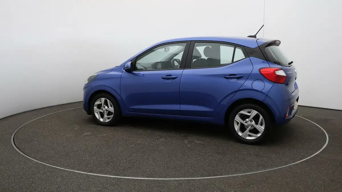 2020-hyundai-i10-12-se-connect-big-39
