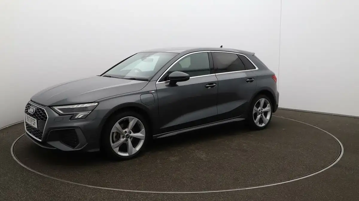 2022-audi-a3-14-40-tfsi-e-s-line-big-61