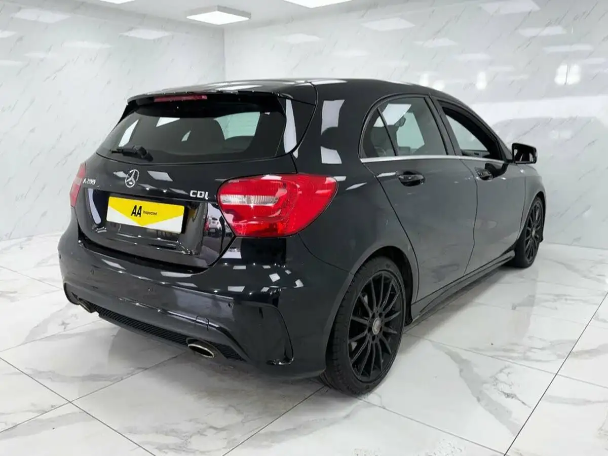 2014-mercedes-benz-a-class-18-cdi-a200-amg-sport-big-8